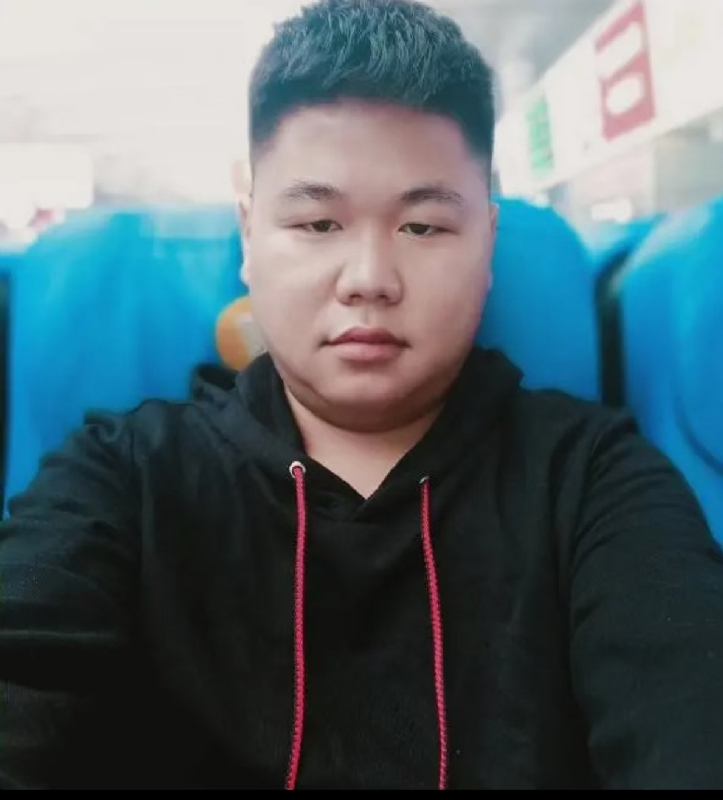 黄斌的第二张照片--贵阳交友中心